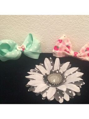 3 piece of hair accessories